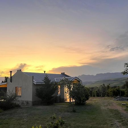 Berghouse And Cottages Langkloof المظهر الخارجي الصورة
