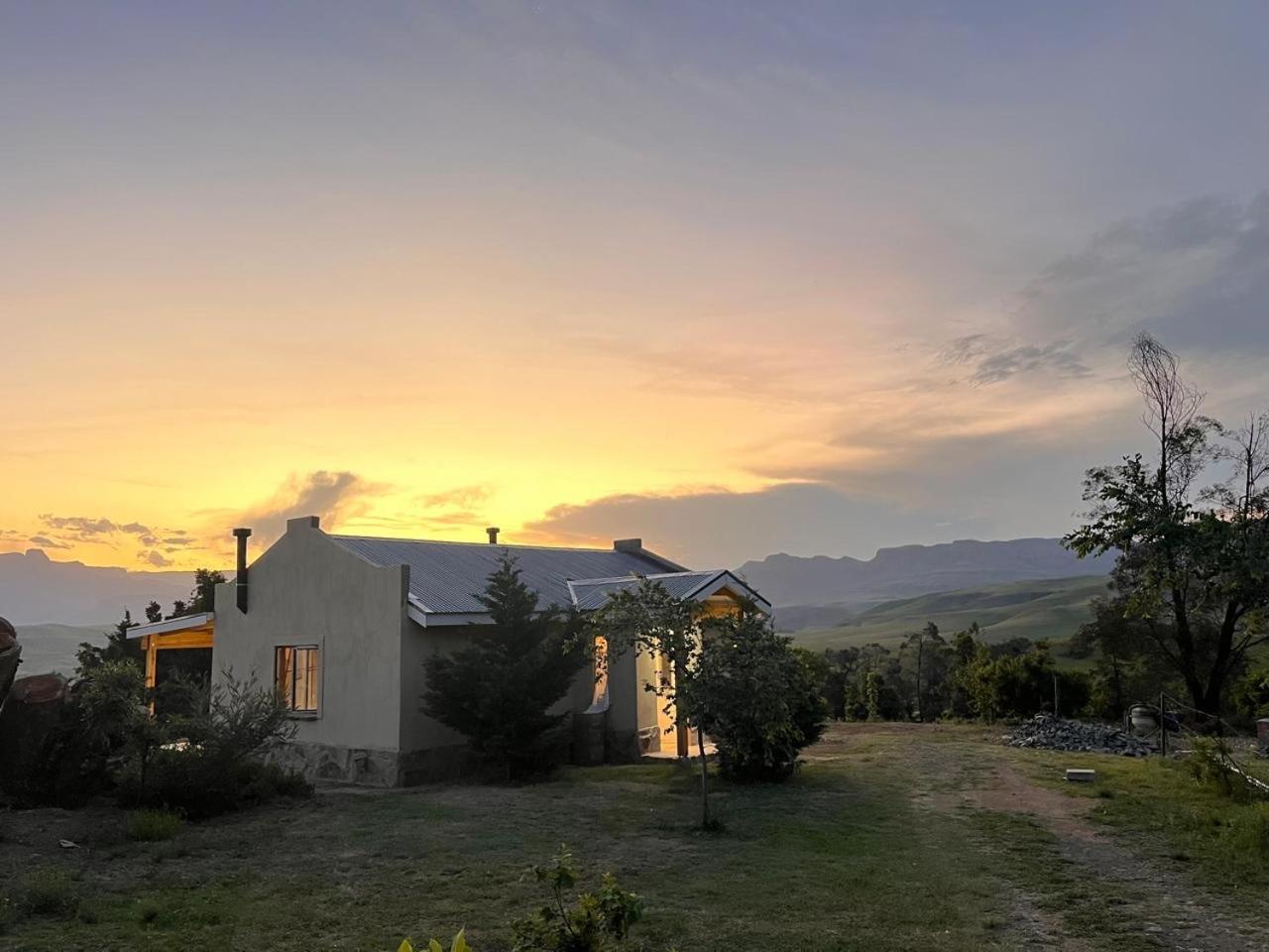 Berghouse And Cottages Langkloof المظهر الخارجي الصورة